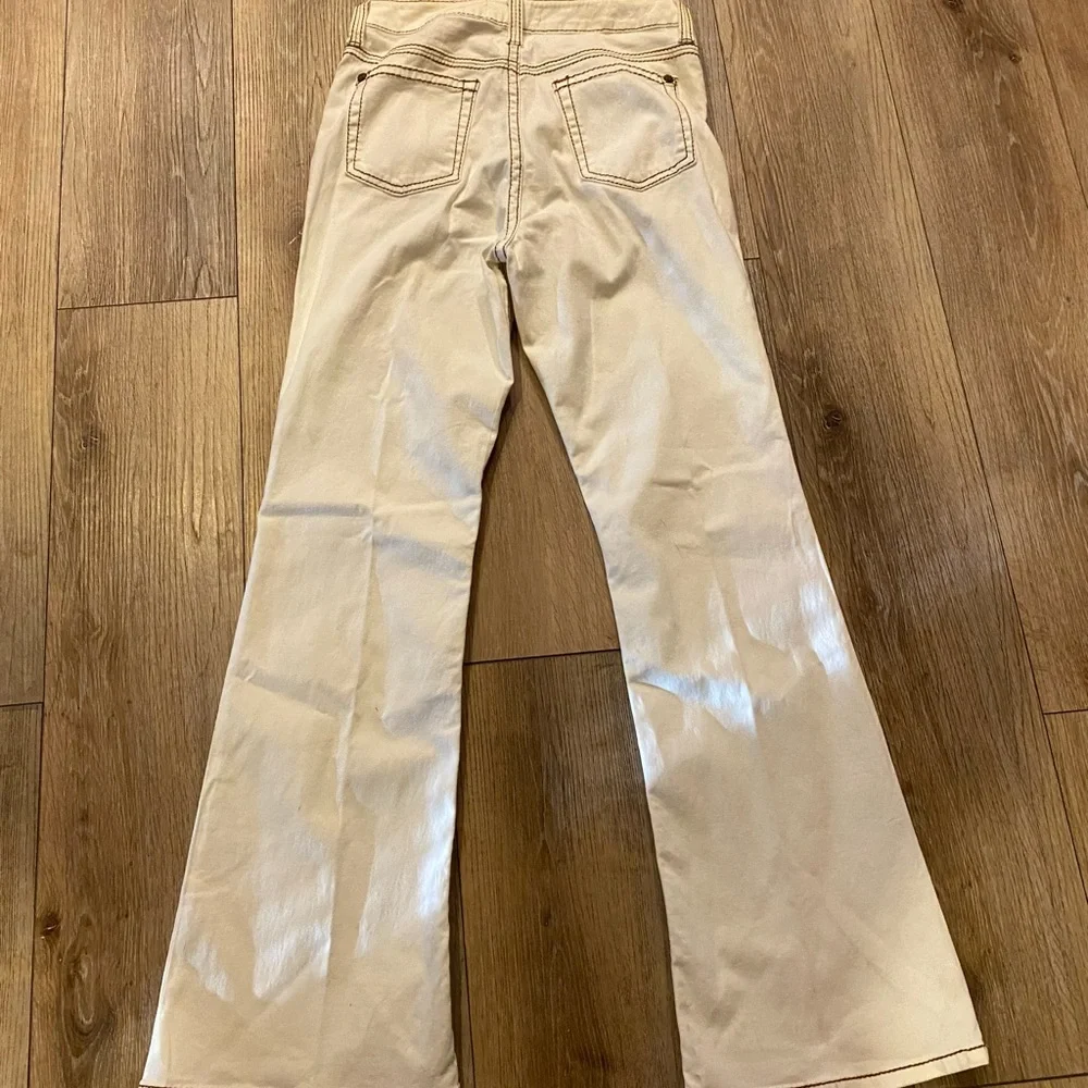 NWT Vintage CACHE Contour Collection White Flare Jeans SZ 10 Contrast Stitch Y2K